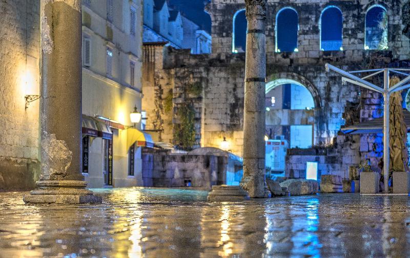 Bed and Breakfast Porta Adriatica Split Exterior foto